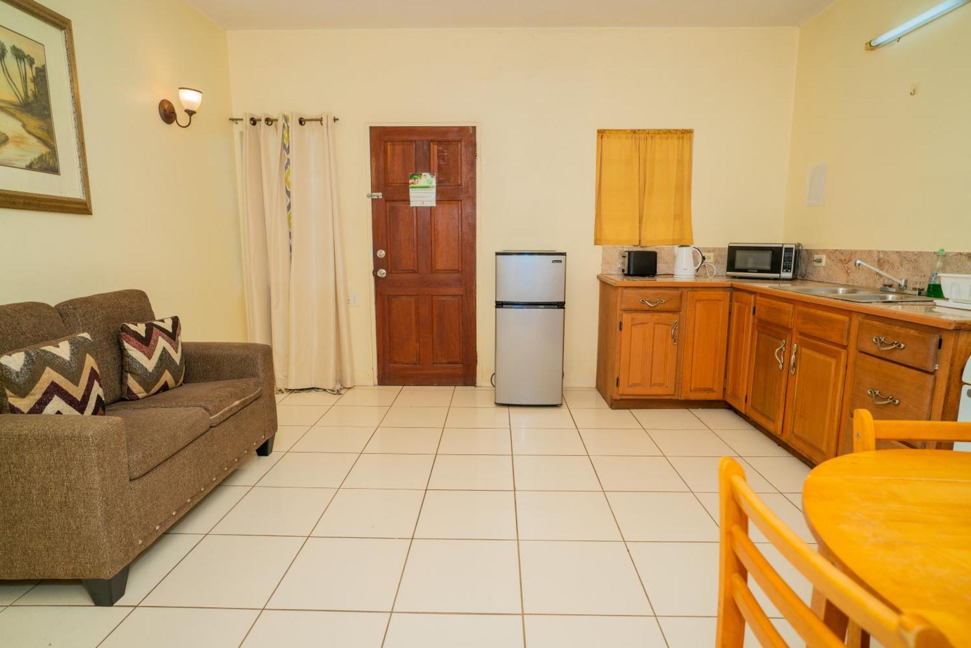 St. John's Connie'S Comfort Suites المظهر الخارجي الصورة