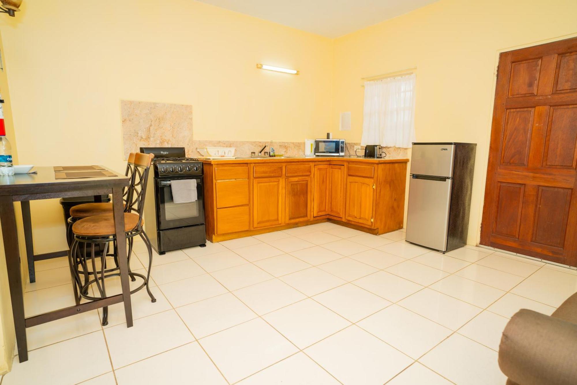 St. John's Connie'S Comfort Suites المظهر الخارجي الصورة