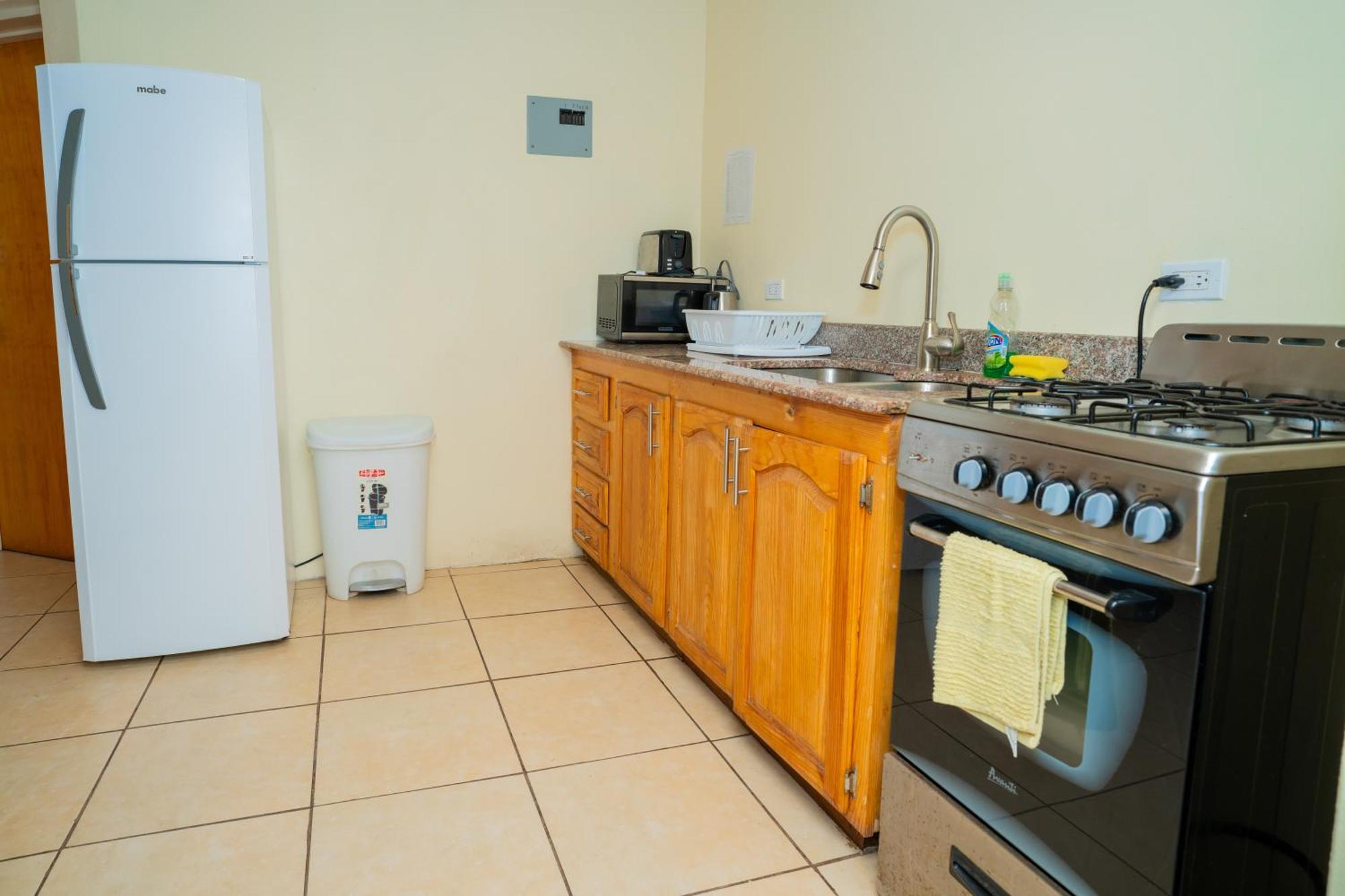 St. John's Connie'S Comfort Suites المظهر الخارجي الصورة