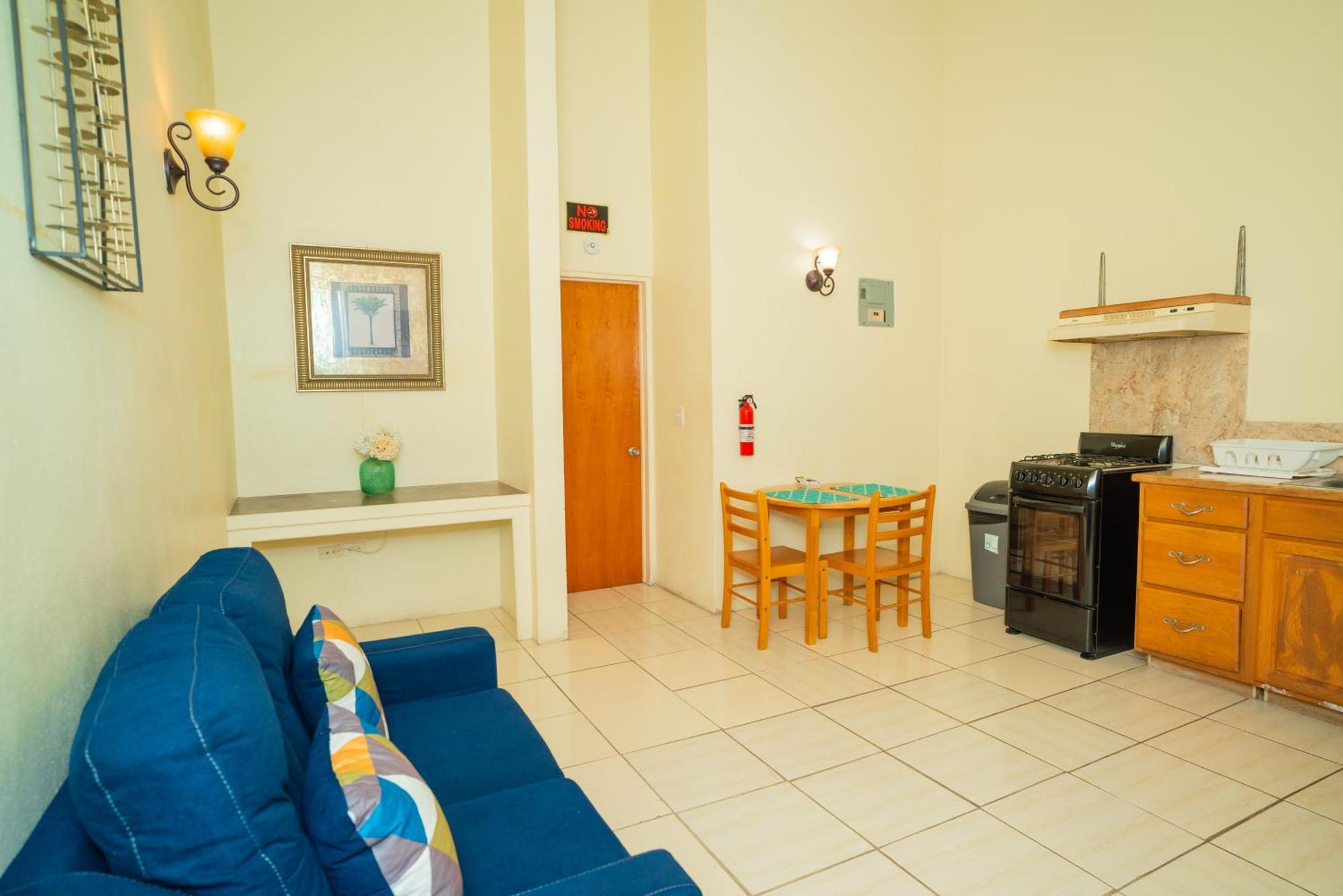 St. John's Connie'S Comfort Suites المظهر الخارجي الصورة