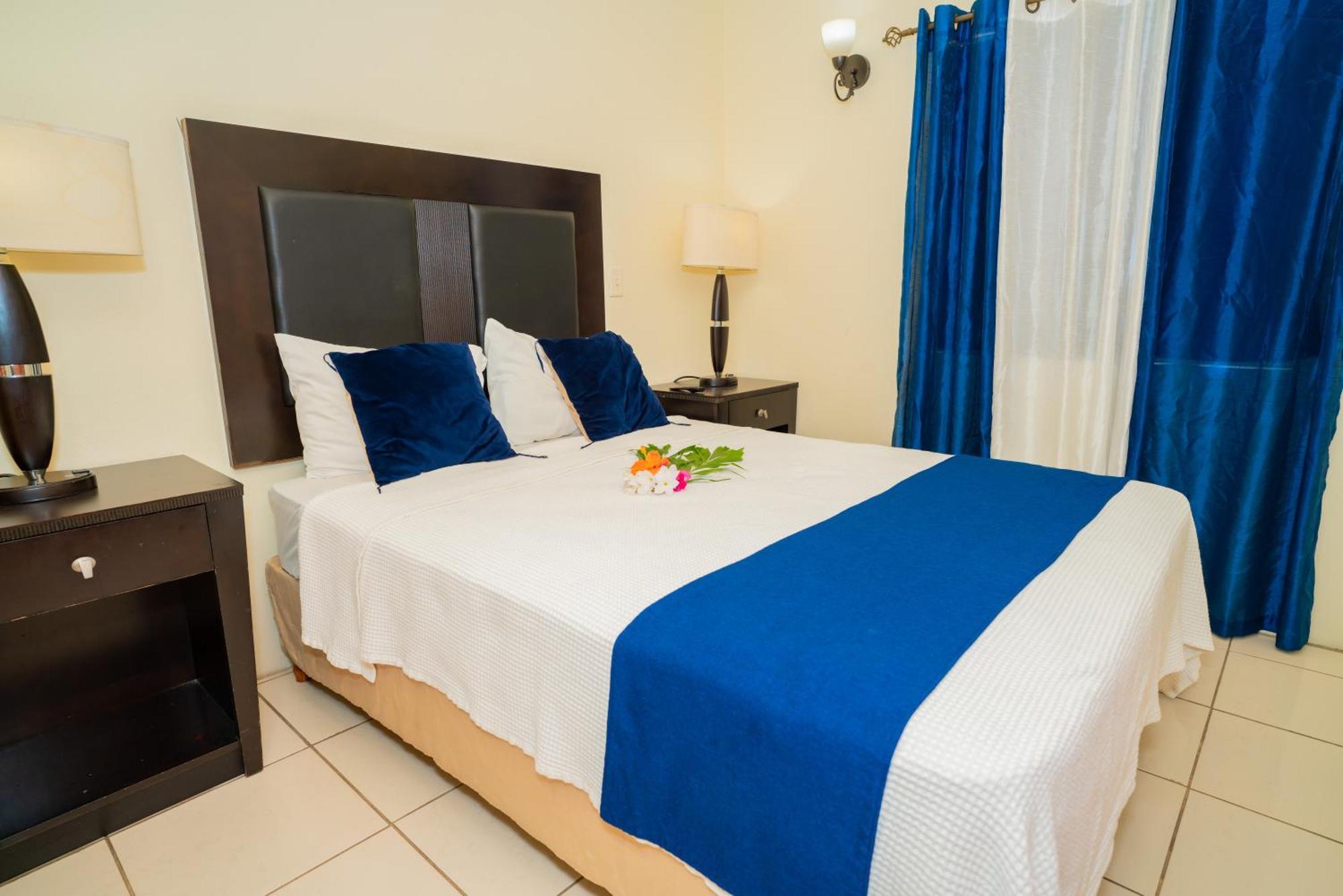 St. John's Connie'S Comfort Suites المظهر الخارجي الصورة