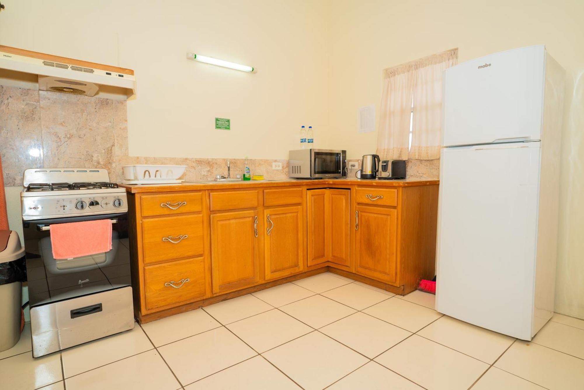 St. John's Connie'S Comfort Suites المظهر الخارجي الصورة