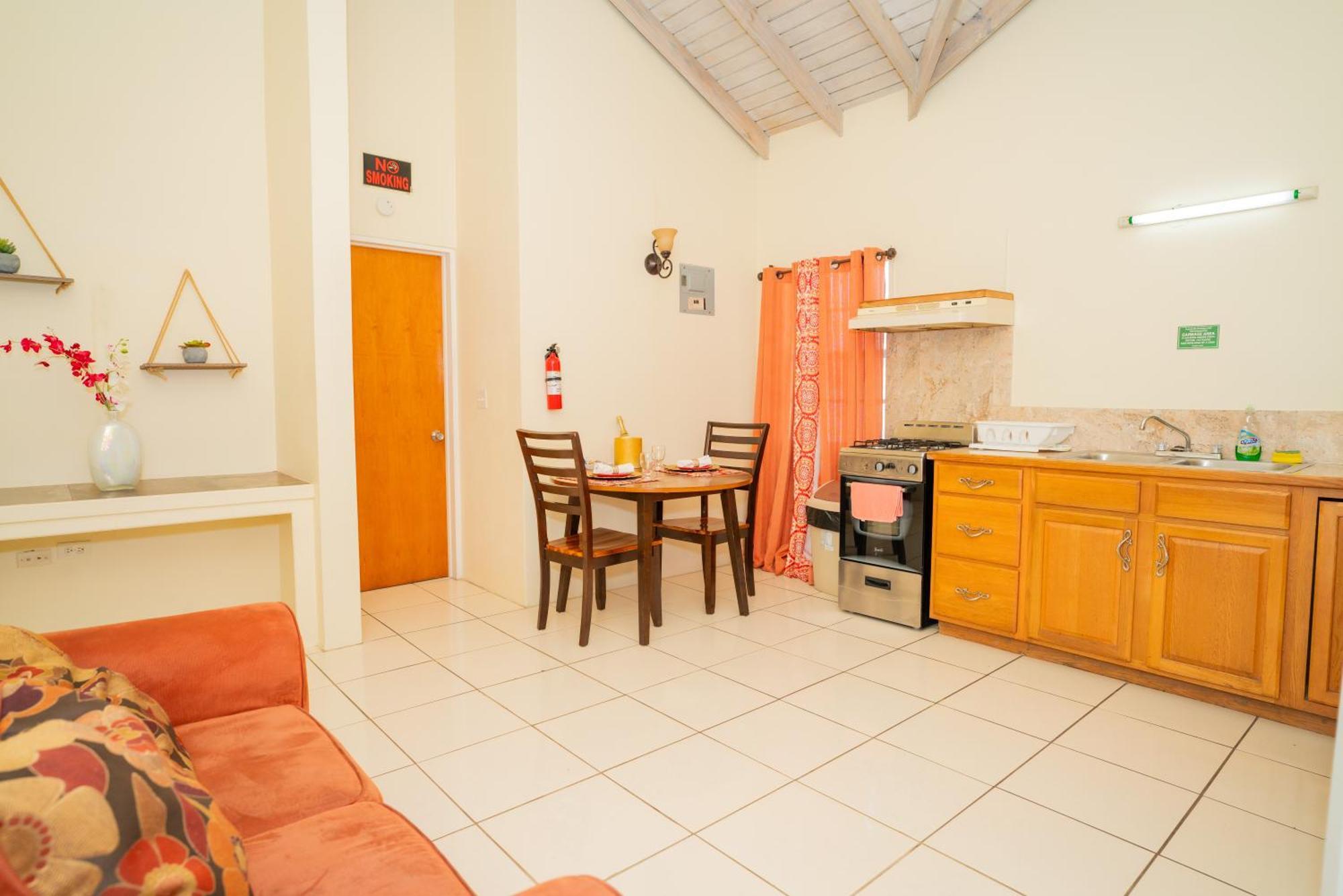 St. John's Connie'S Comfort Suites المظهر الخارجي الصورة