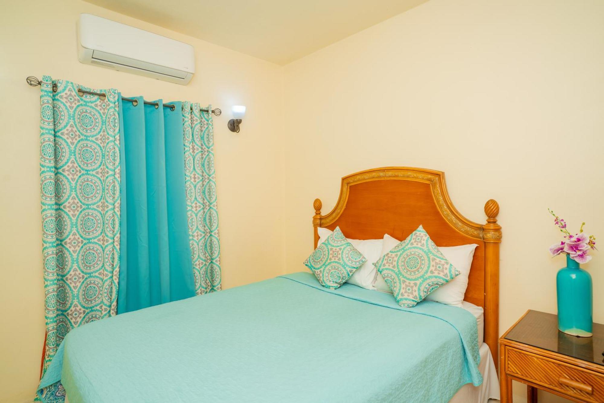 St. John's Connie'S Comfort Suites المظهر الخارجي الصورة