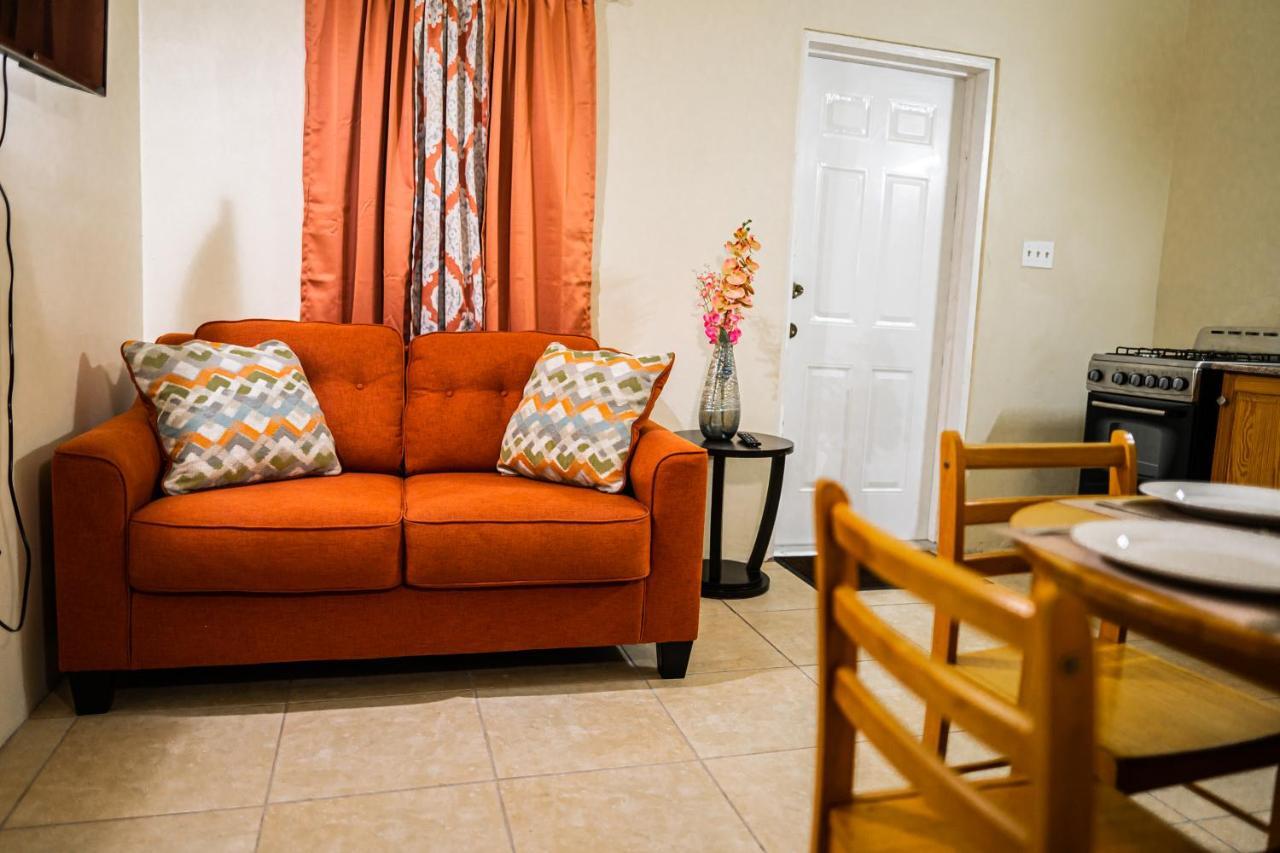 St. John's Connie'S Comfort Suites المظهر الخارجي الصورة